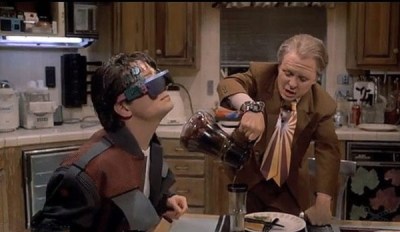 back_to_future_smart_glasses-600